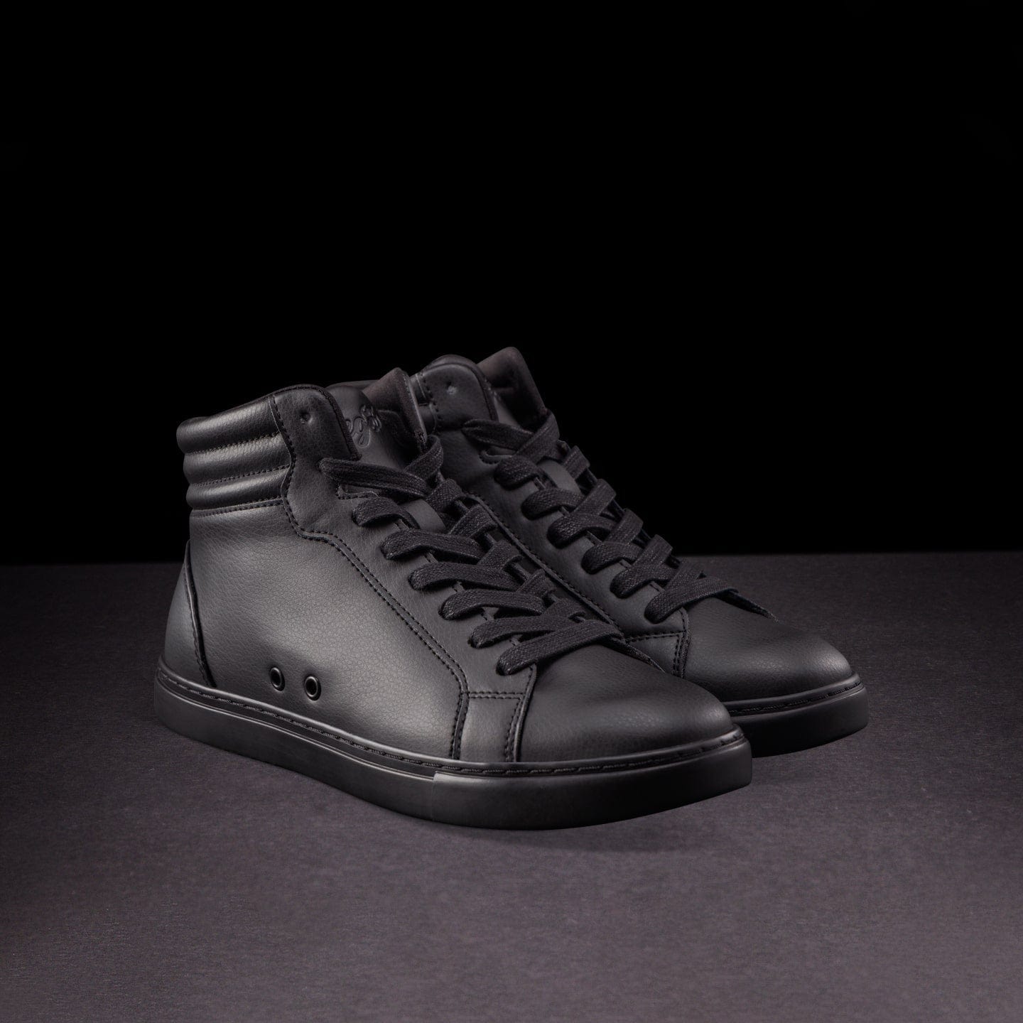 All-black | High-top