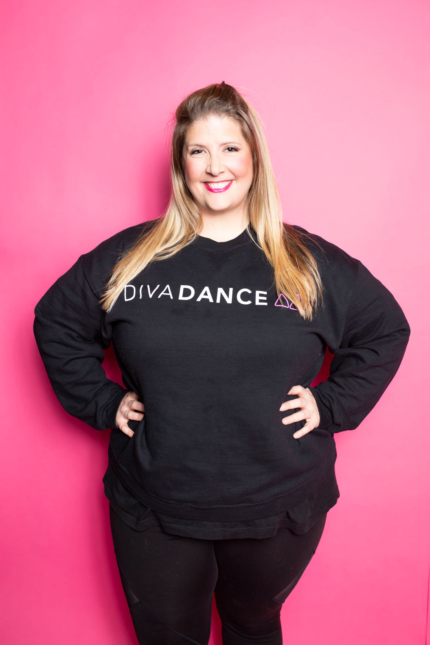 DivaDance Sweatshirt (Black)