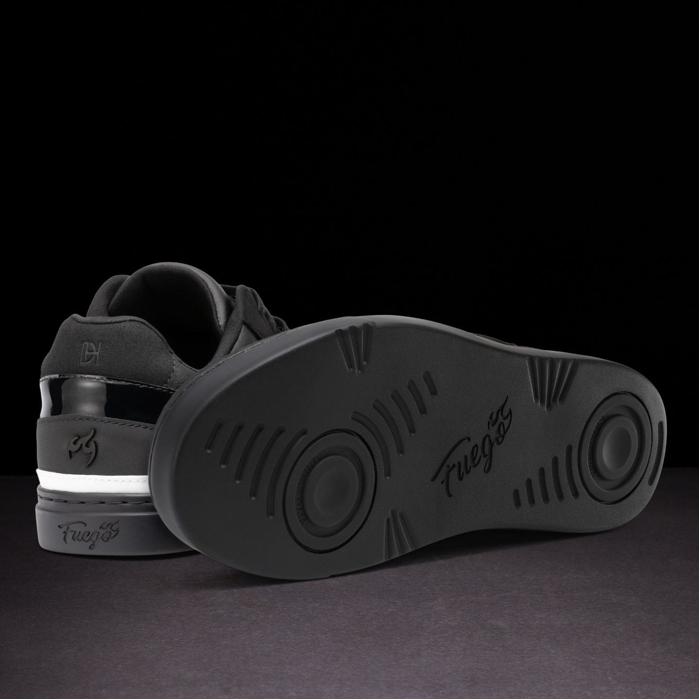 Derek Hough | Low-top