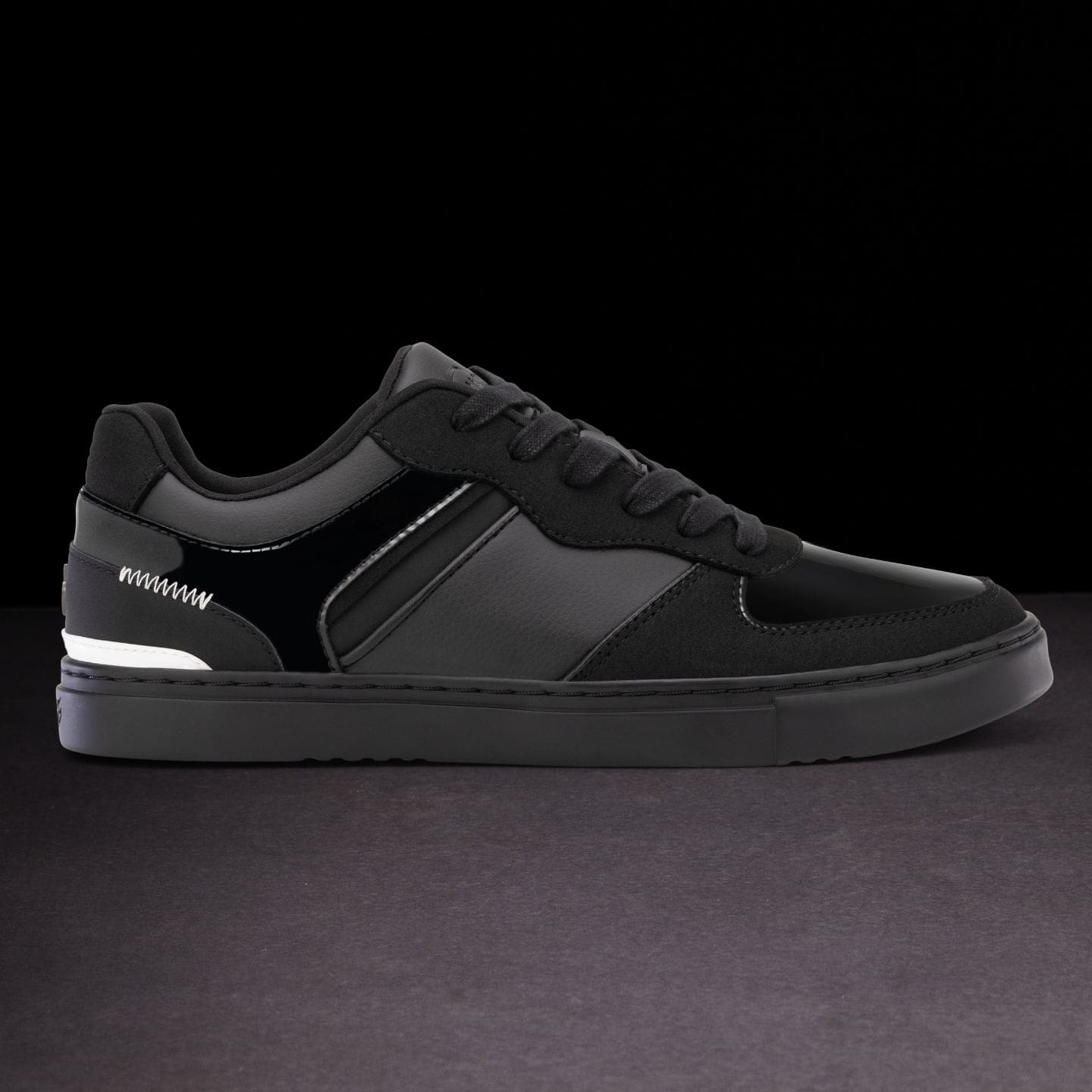 Derek Hough | Low-top