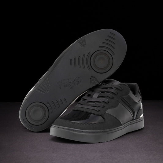 Derek Hough | Low-top