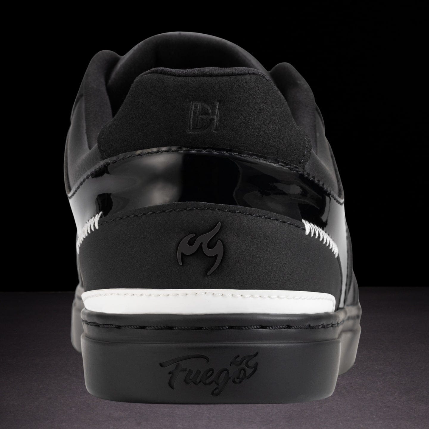 Derek Hough | Low-top