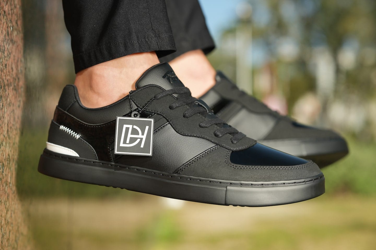 Derek Hough | Low-top