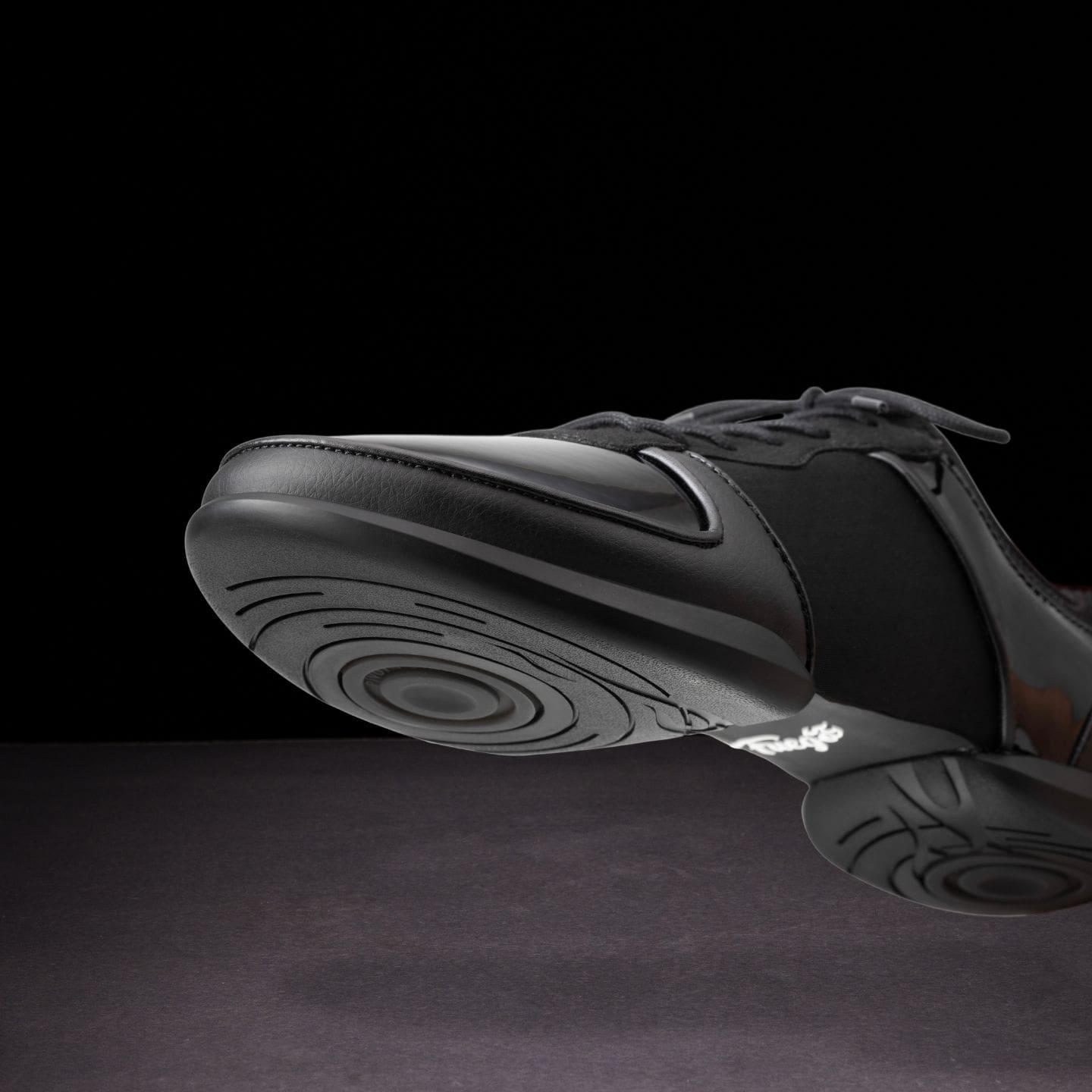 Derek Hough | Split-sole