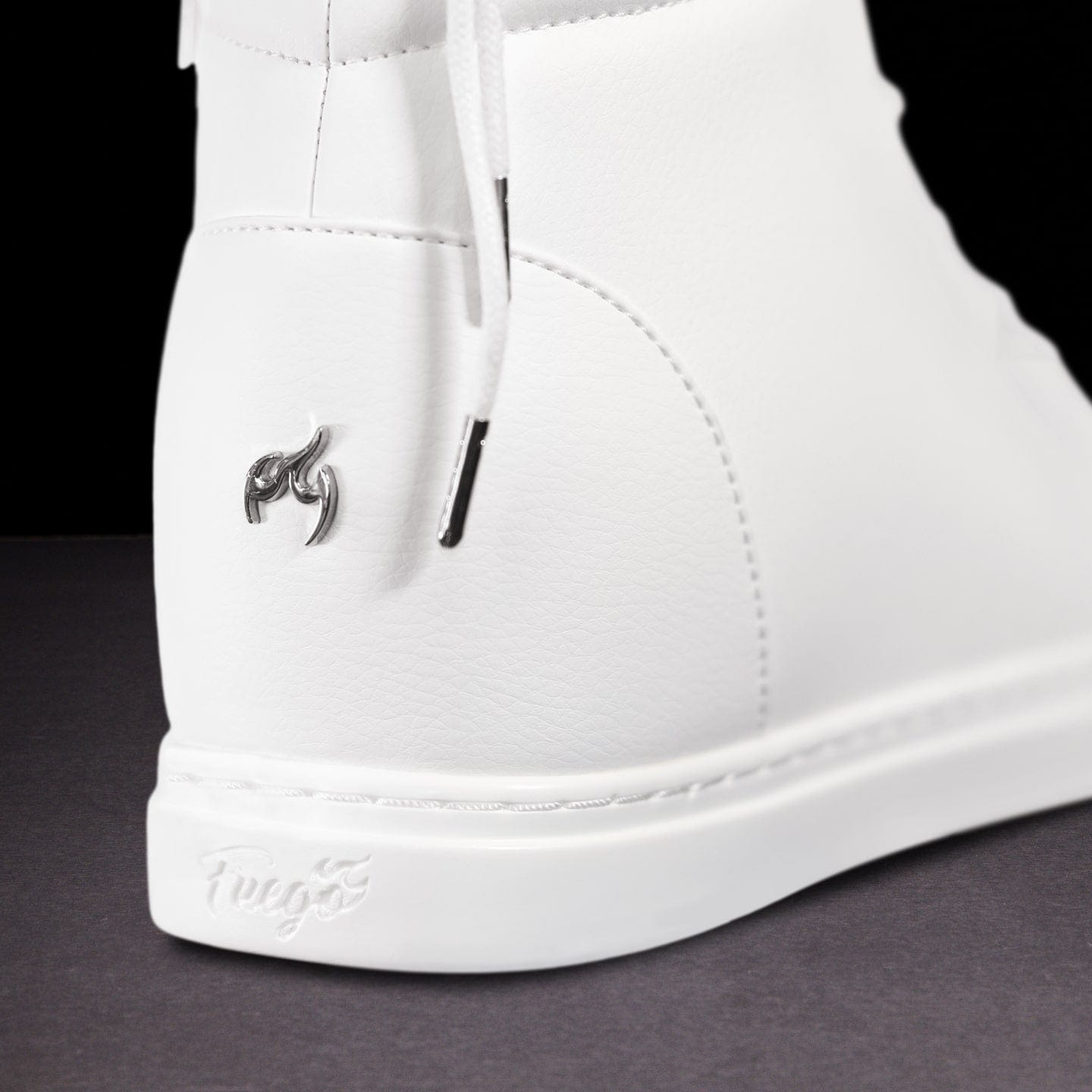 White | Wedge