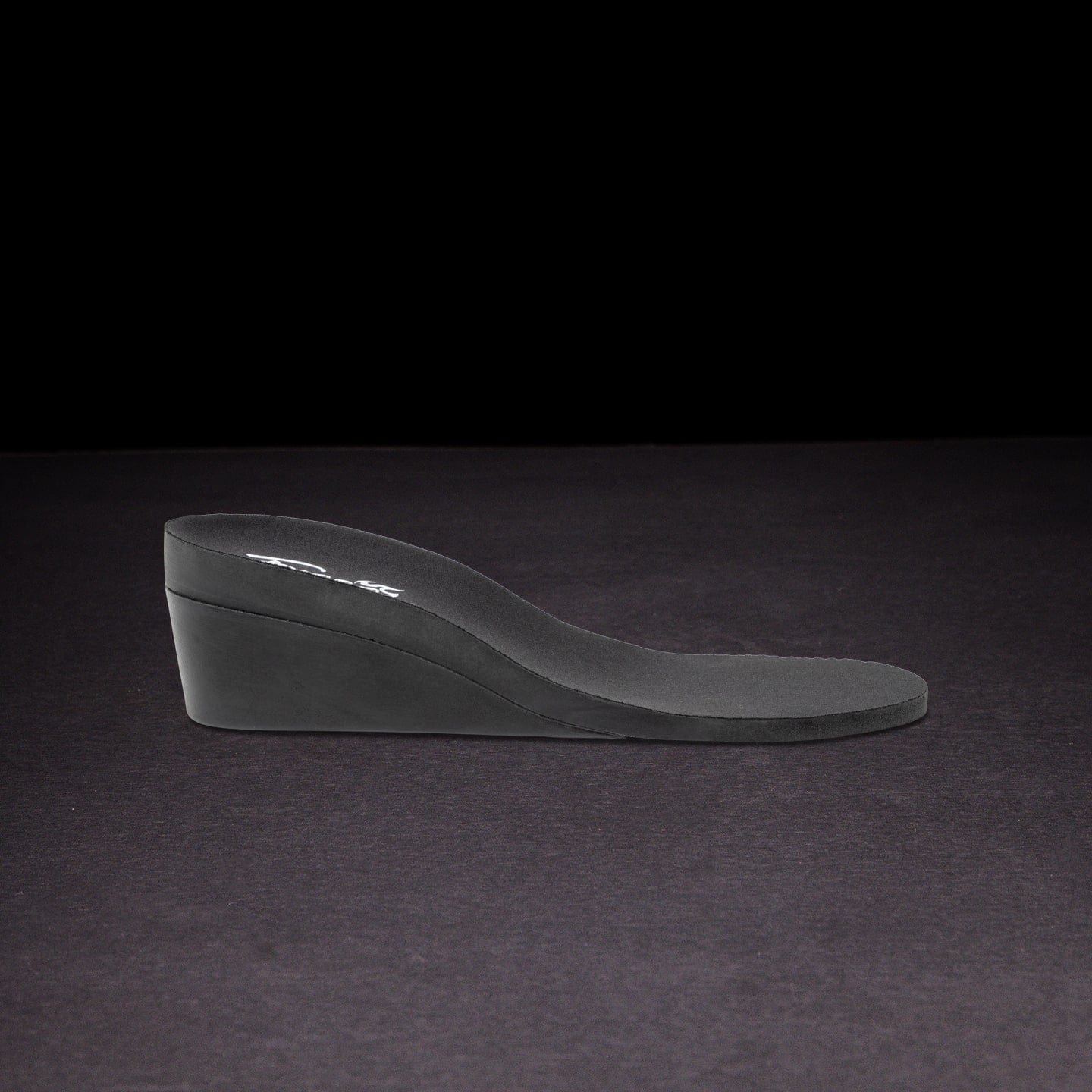 All-black | Wedge