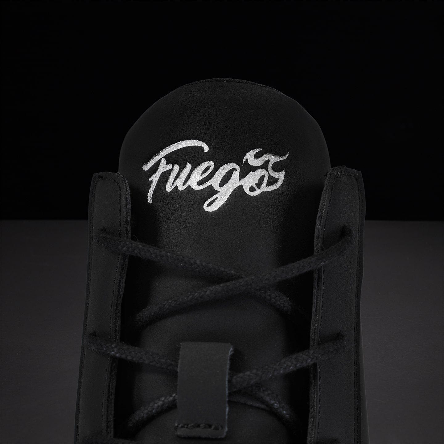 All-black | Wedge