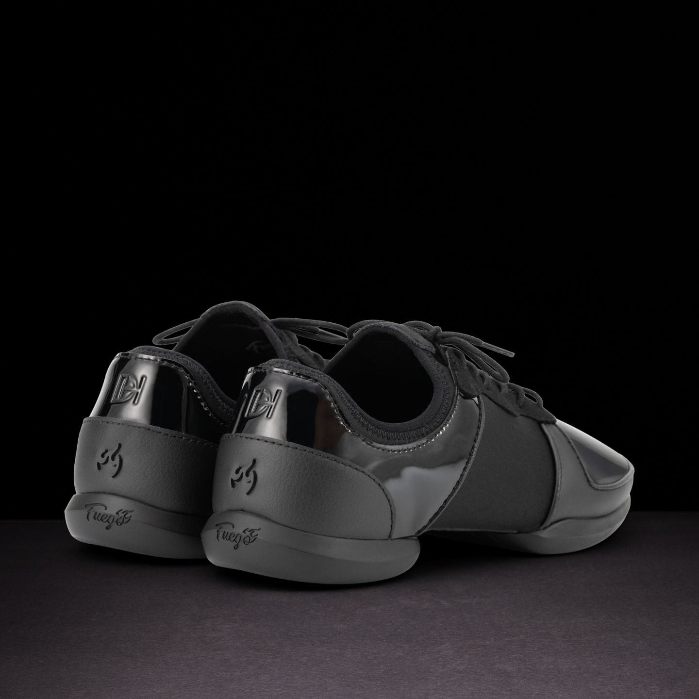 Derek Hough | Split-sole